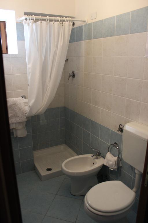 ליפארי Case Vacanze S. Anna חדר תמונה